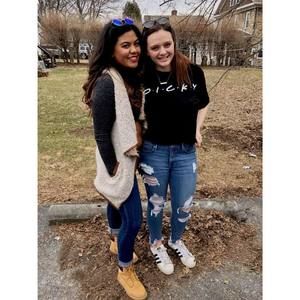 Meet your Posher, Angela